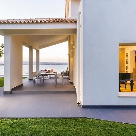 Artemare Вилла Сиракузы