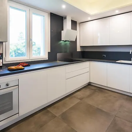 Artemare * سيراكوزا